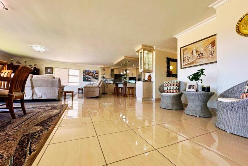 4 Bedroom Property for Sale in Monte Christo Western Cape